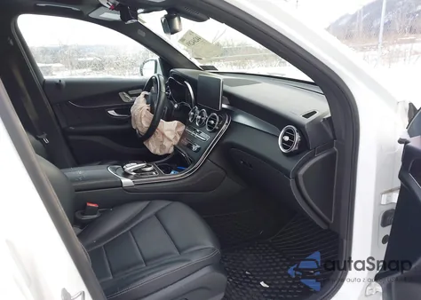 2018 Mercedes-Benz Glc 300 4Matic z USA, uszkodzony, nr VIN WDC0G4KB7JV063483